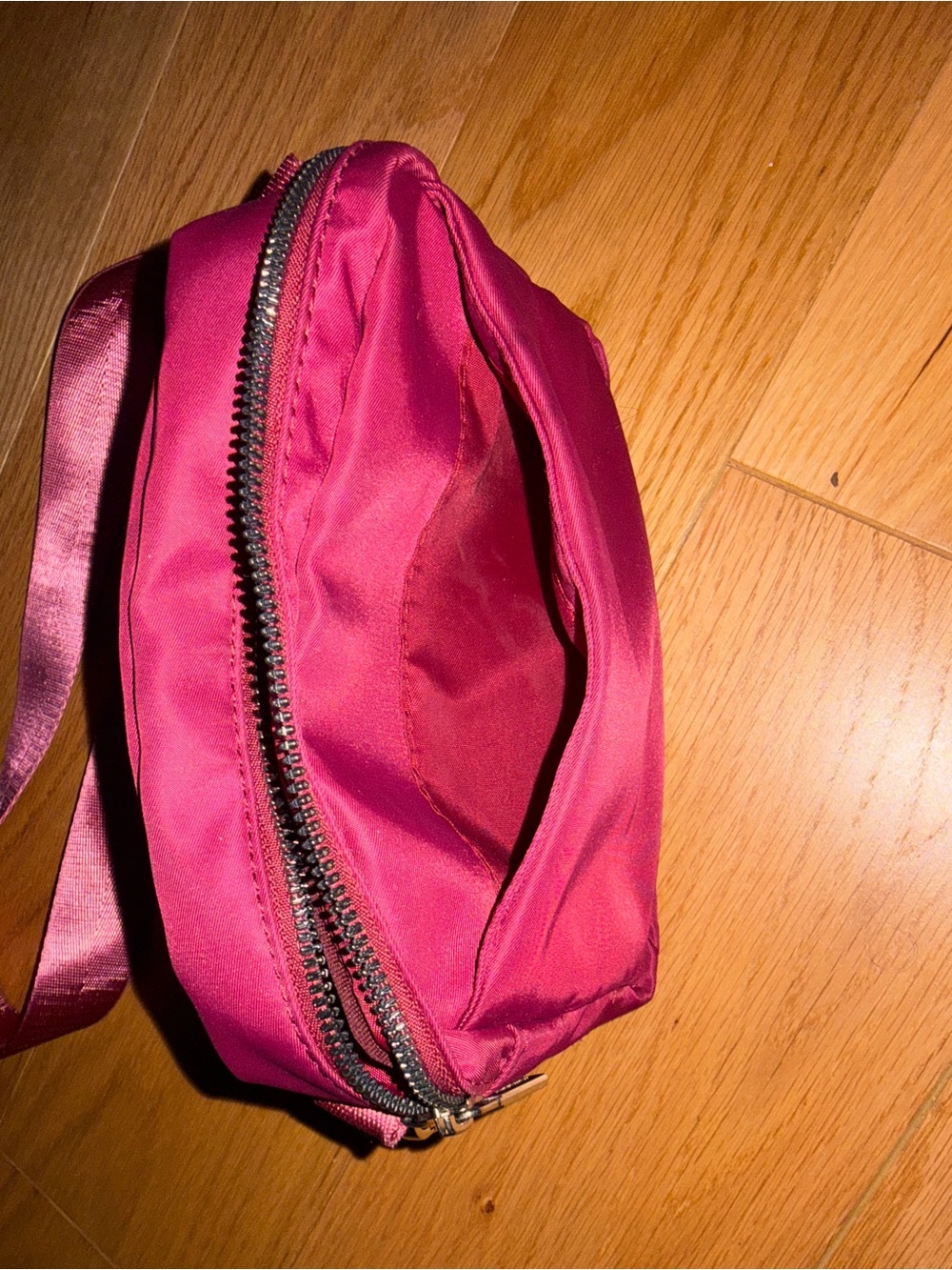 lululemon Raspberry Rave/Silver Crossbody Bag - Picture 5 of 5